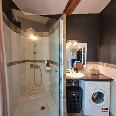 דירה 70 M2 Avec Terrasse, Proche De La *