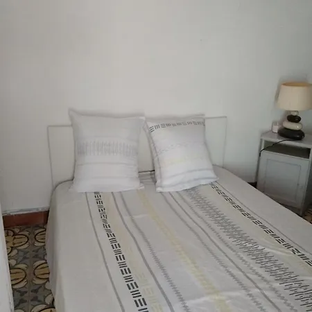 70 M2 Avec Terrasse, Proche De La * Paulhan